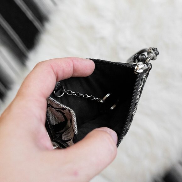COACH VINTAGE Y2K BLACK GRAY CC SIGNATURE STRIPE WRISTLET KEYCHAIN MINI WALLET - Picture 3 of 7